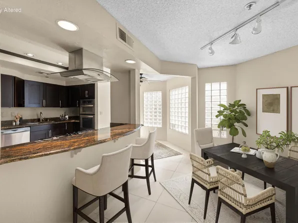 969 N Village Sq, Palm Springs, CA 92262