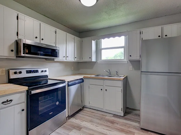 729 Welsey Dr — Photo 29
