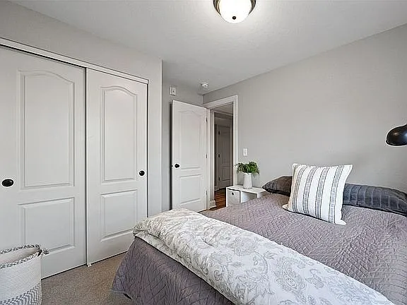 100 Grandview Ct #100 — Photo 5