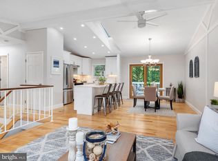 6 Austin Dr, Edgewater, MD 21037