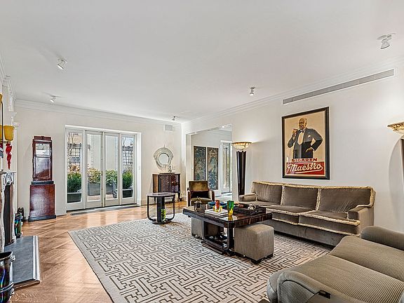 4th image of 535 Park Ave #Penthouse