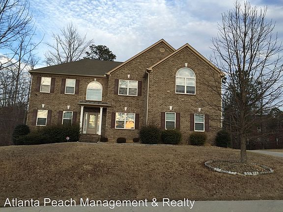 2nd image of 1909 Buford Ct