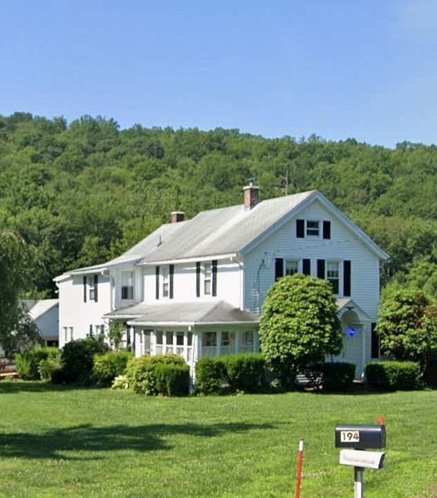 1st image of 194 Beacon Valley Rd
