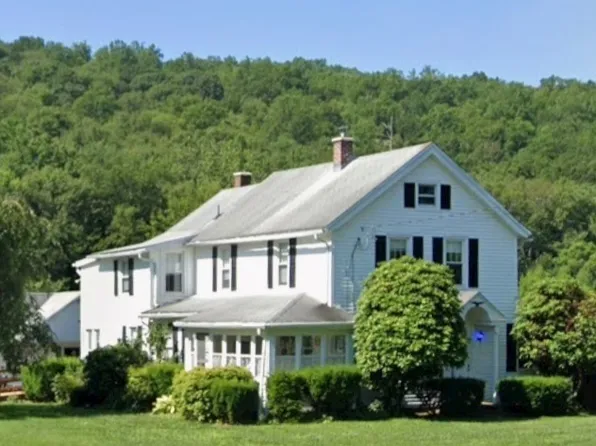 194 Beacon Valley Rd, Beacon Falls, CT 06403