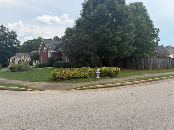 1841 Piedmont Dr, Auburn, AL 36830