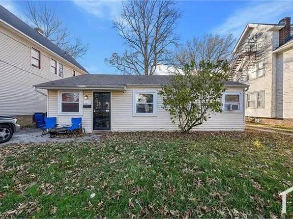 1386 E 188th St, Cleveland, OH 44110