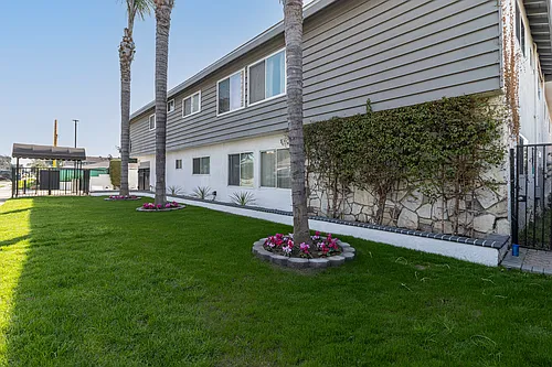 11050 Lambert Ave #8 Photo 1 11050 Lambert Ave #8 Photo 1