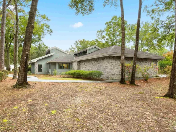 3501 Bayswater Dr, Pensacola, FL 32514