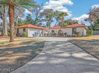 3389 E HERMITAGE Road E, Jacksonville, FL 32277