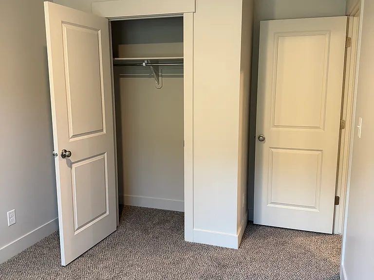 4013 S Woodland Ave — Photo 17