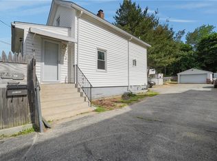 56 Henrietta St, Providence, RI 02904