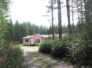 51 E Jobes Ct, Belfair, WA 98528