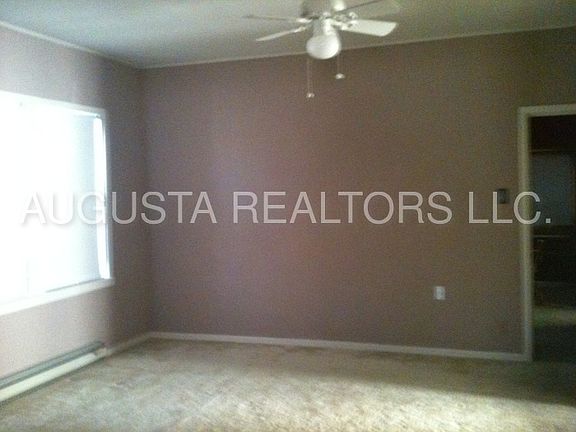 2nd image of 435 Orange St
