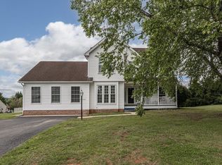 96 Harrogate Dr, Fishersville, VA 22939