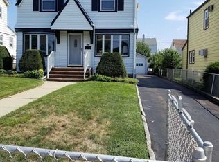 487 Windsor Rd, Wood Ridge, NJ 07075