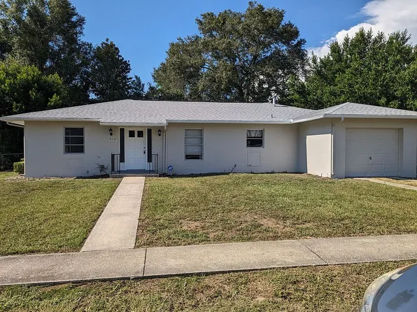 9214 N Abbot Dr, Citrus Springs, FL 34434