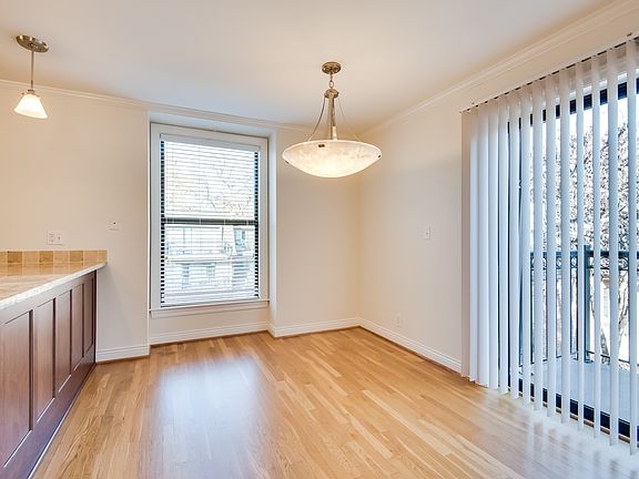 4th image of 3730 Locust St APT 18