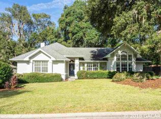 1218 NW 101st Dr, Gainesville, FL 32606