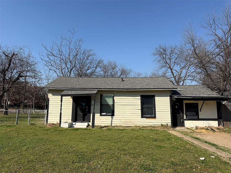 1st image of 1403 E Irving Heights Dr