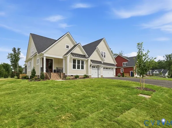 4901 Winding Waters Dr, Moseley, VA 23120