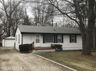 21373 Poinciana St, Southfield, MI 48033