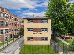 7661 S Coles Ave #3A, Chicago, IL 60649