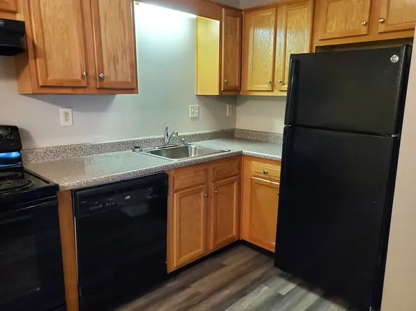 113 Saint Francis Ct APT 80, Louisville, KY 40205