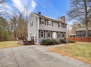 35 Red Gate Rd, Tyngsboro, MA 01879