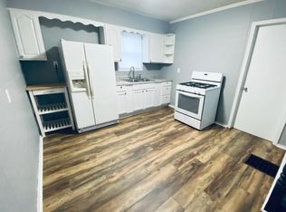 1103 N 8th St APT 5, Terre Haute, IN 47807