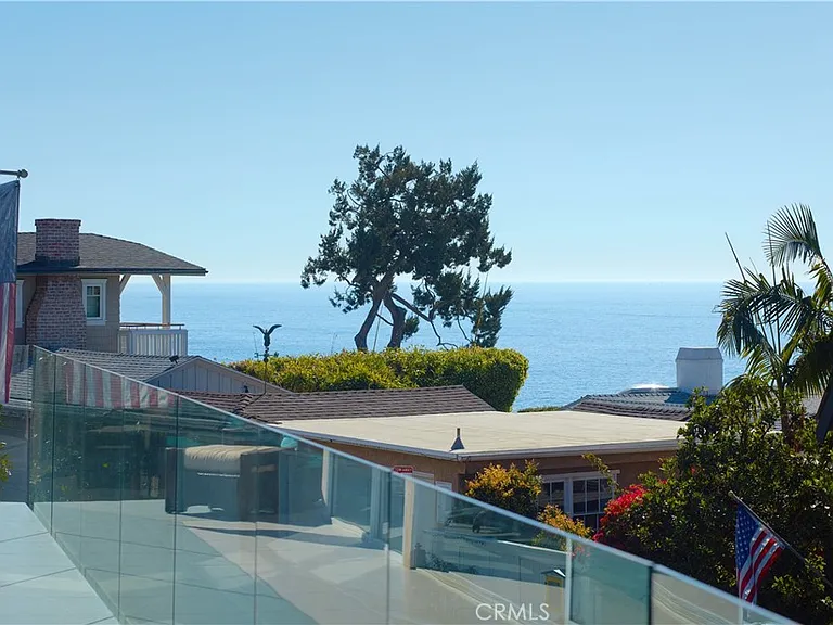 2680 Victoria Dr — Photo 18
