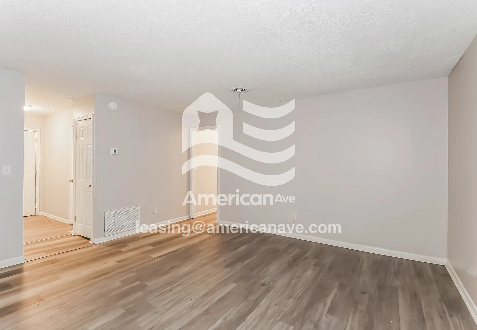 4 bed, 1.5 bath, 1267 sqft, $1,297 — Photo 4