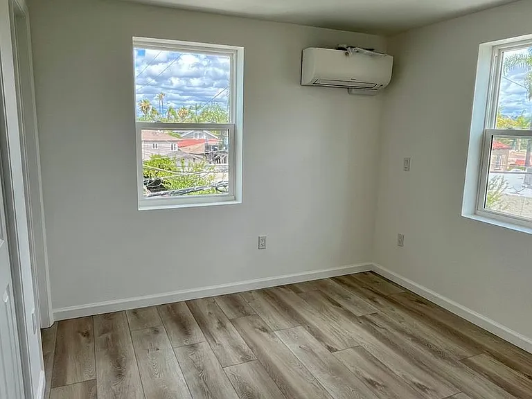 4118 Adams Ave #9 — Photo 6