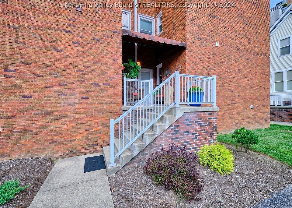 1st image of 1313 Lee St E #213
