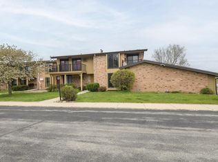 Whispering Hills, Milwaukee, WI 53223