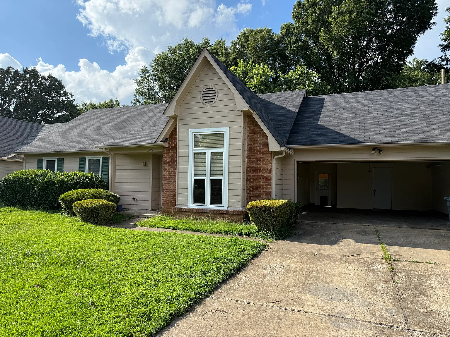 7522 Valley Mist Dr — Photo 1