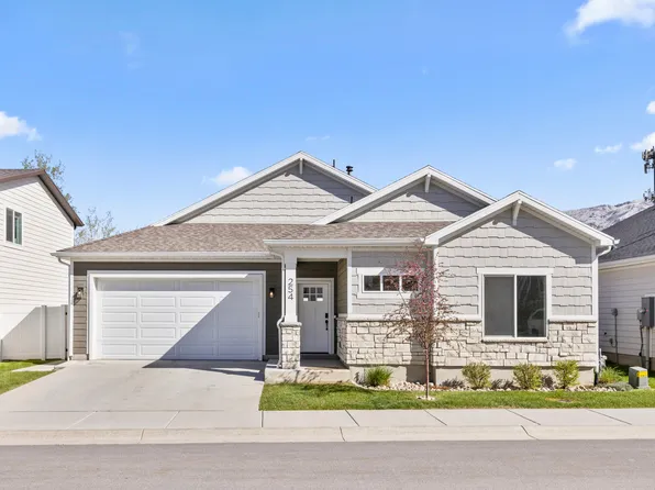 254 E 1850 N #30, North Ogden, UT 84414