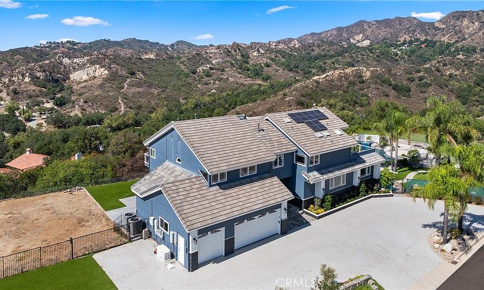 1st image of 3 Windy Rdg