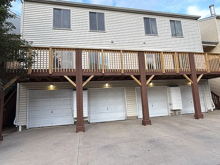 22262 River Walk Rd #22262 — Photo 1