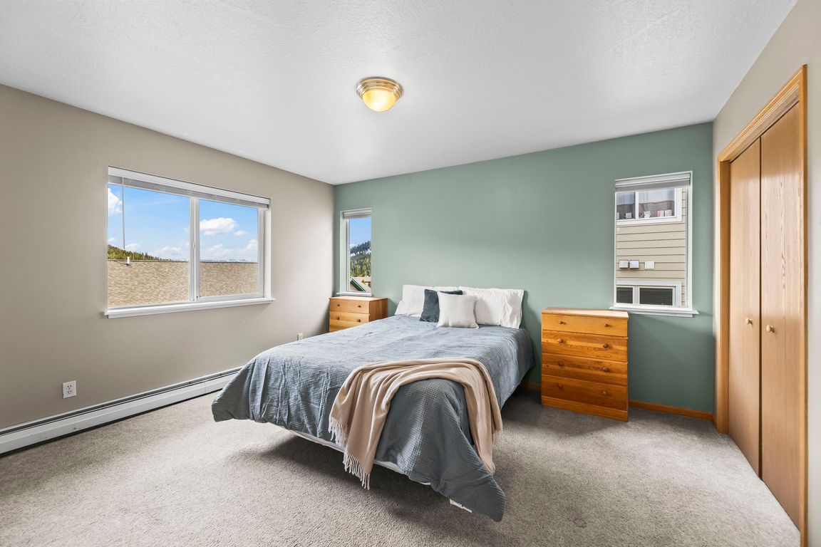 next background image