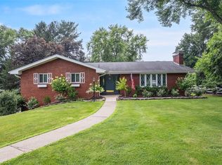 1117 Powers Run Rd, Pittsburgh, PA 15238