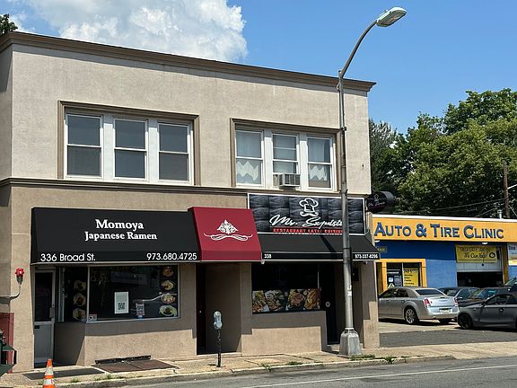 5th image of 336 Broad St