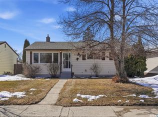 317 Y AVENUE N, Saskatoon, SK S7L 3K8
