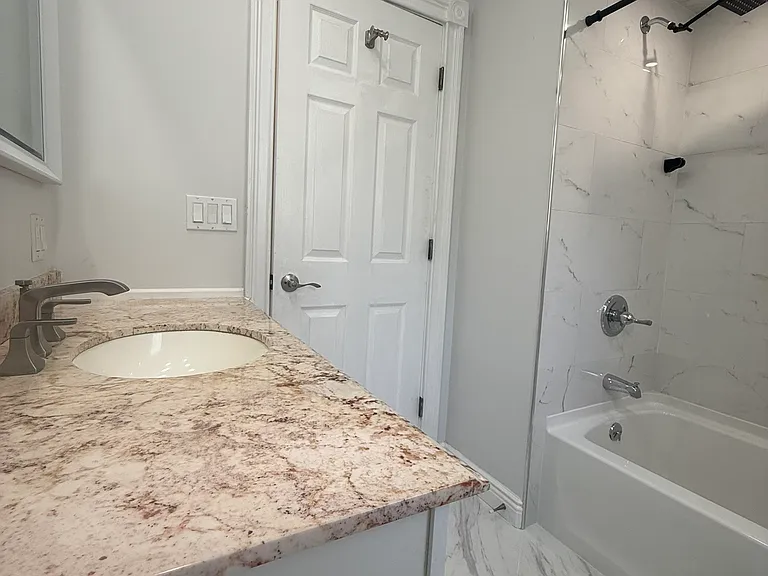 73 Columbia St #1 — Photo 18