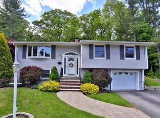 9 Hamilton Rd, Peabody, MA 01960