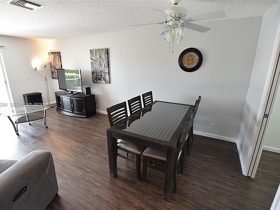 2nd image of 2852 Crosley Dr W APT G
