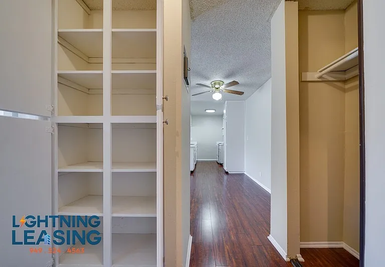 10250 Commerce Ave #216 — Photo 9