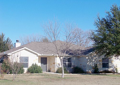1st image of 106 Wren St