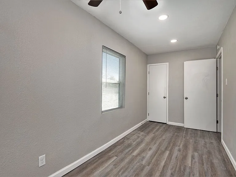 408 Dawson Cir #B — Photo 19