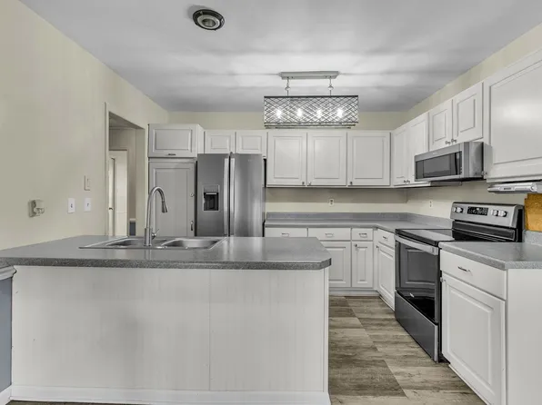 182 Paddock Way, Summerville, SC 29486