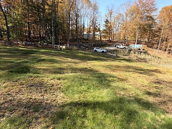 3rd image of 78 Bauer Road